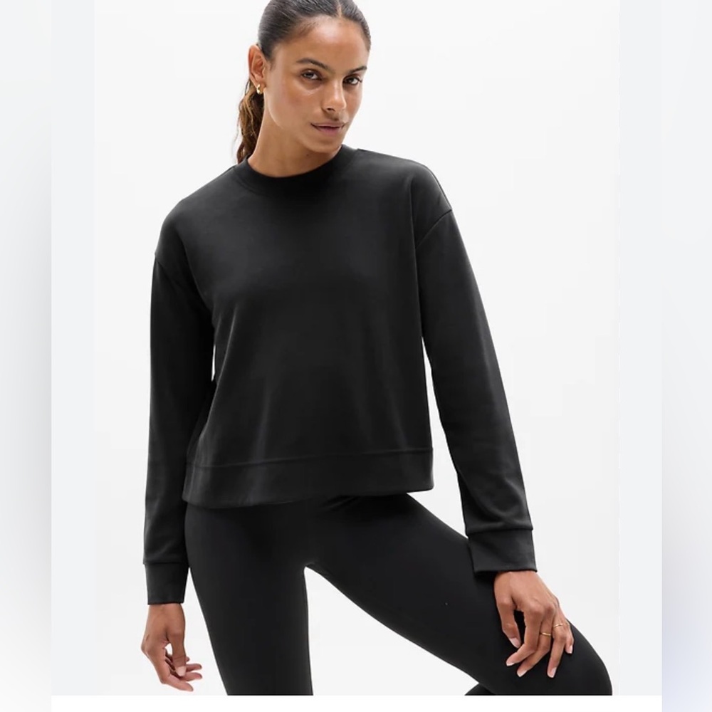 Athleta Seasoft Crewneck Sweatshirt - Black